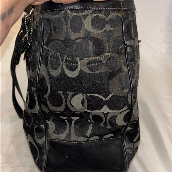 Coach Black and Gray Signature Baby Bag - Picture 4 of 14